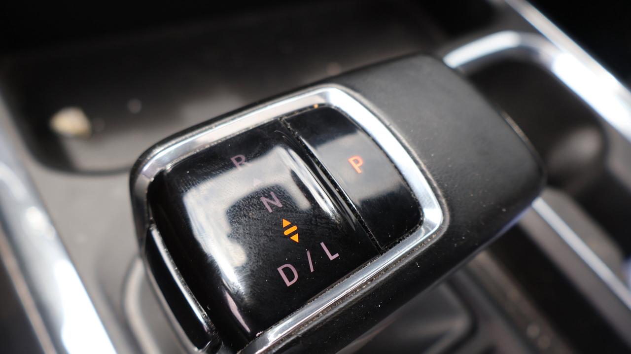 2024 Chevrolet Silverado 1500 LTZ | 5.3L EcoTec3 V8 Engine | Heated & Cooled Sea Photo