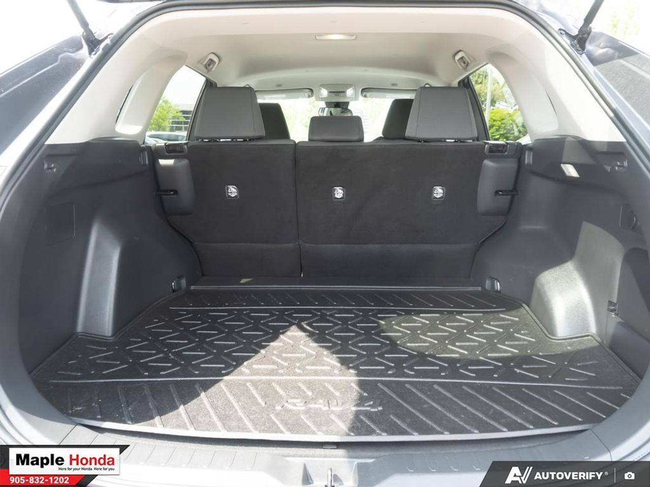 2023 Toyota RAV4 Heated Seats| Toyota Safety Sense| Apple Car Play| Photo