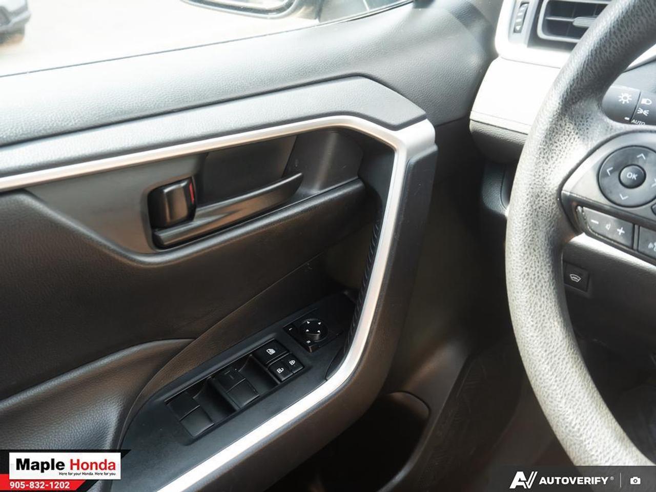 2023 Toyota RAV4 Heated Seats| Toyota Safety Sense| Apple Car Play| Photo