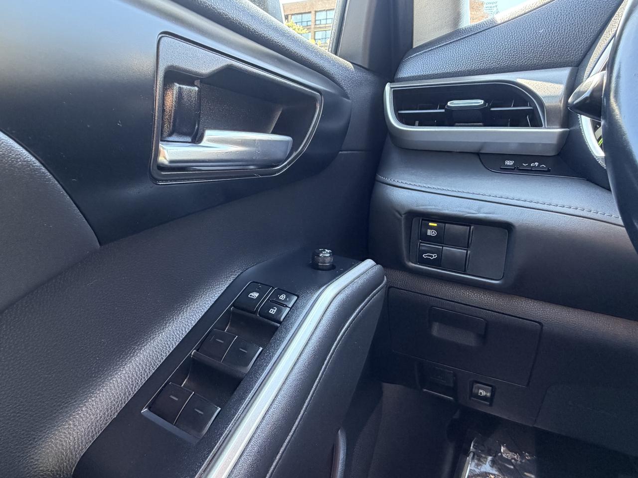 2021 Toyota Highlander HYBRID xle awd Photo