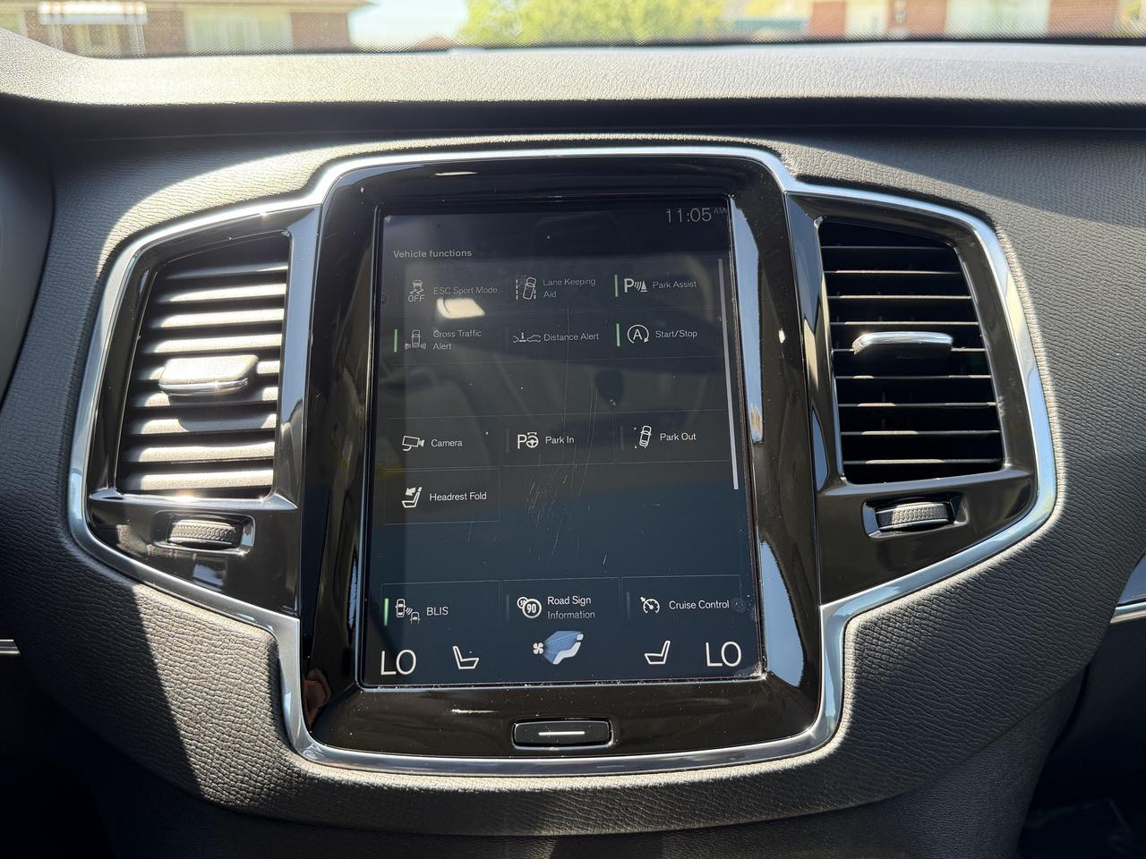 2018 Volvo XC90 T6 AWD Inscription Photo