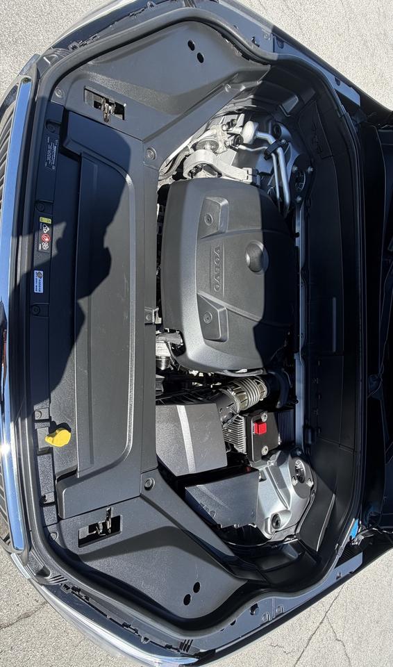 2018 Volvo XC90 T6 AWD Inscription Photo