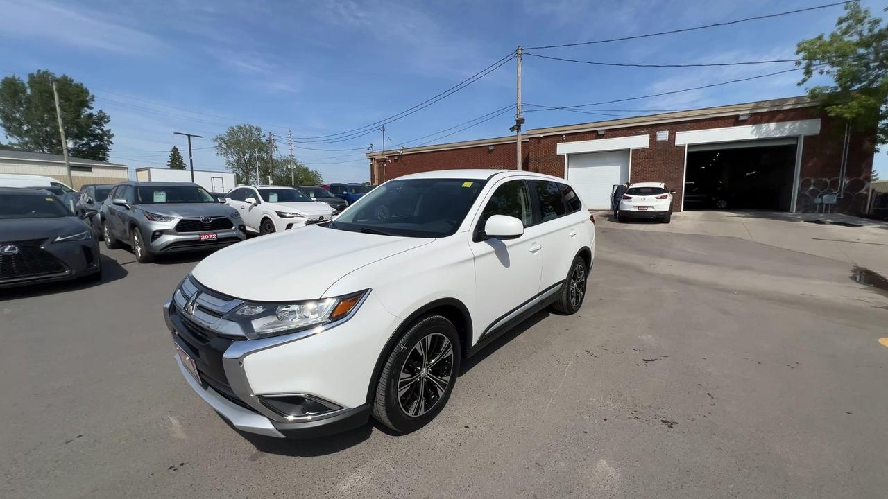 2016 Mitsubishi Outlander AWD | HTD SEATS | BLUETOOTH | A/C | CD PLAYER Photo3
