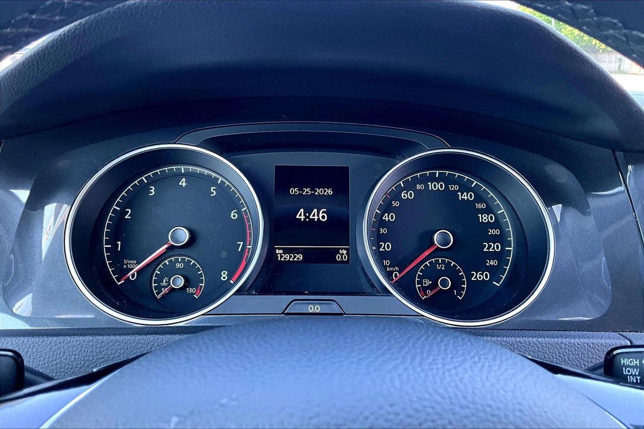 2019 Volkswagen Golf Comfortline Hatchback | Heated Seats | FWD Photo