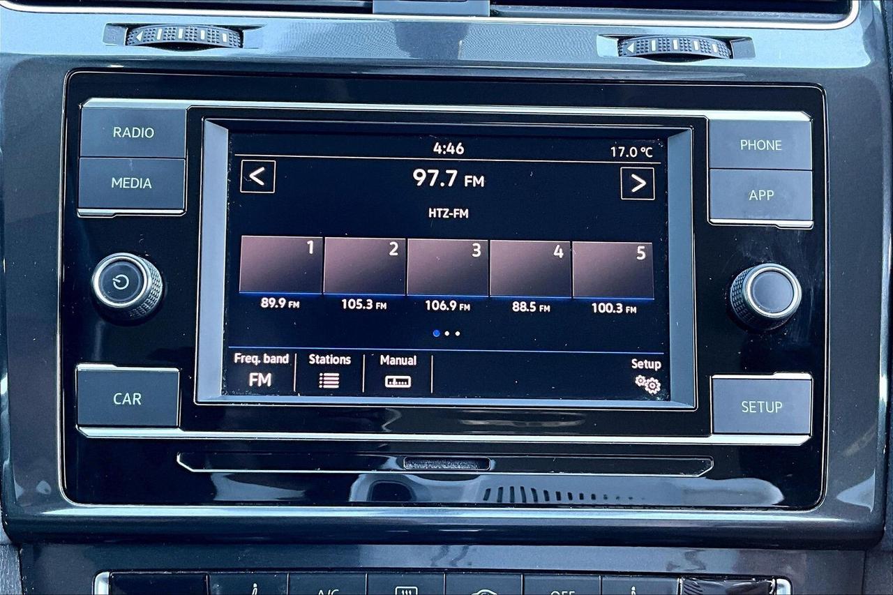 2019 Volkswagen Golf Comfortline Hatchback | Heated Seats | FWD Photo