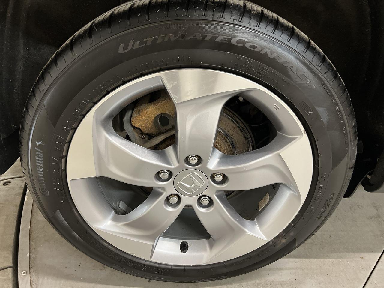 2022 Honda HR-V AWD | HTD SEATS | CARPLAY | ALLOYS | ADAPT. CRUISE Photo