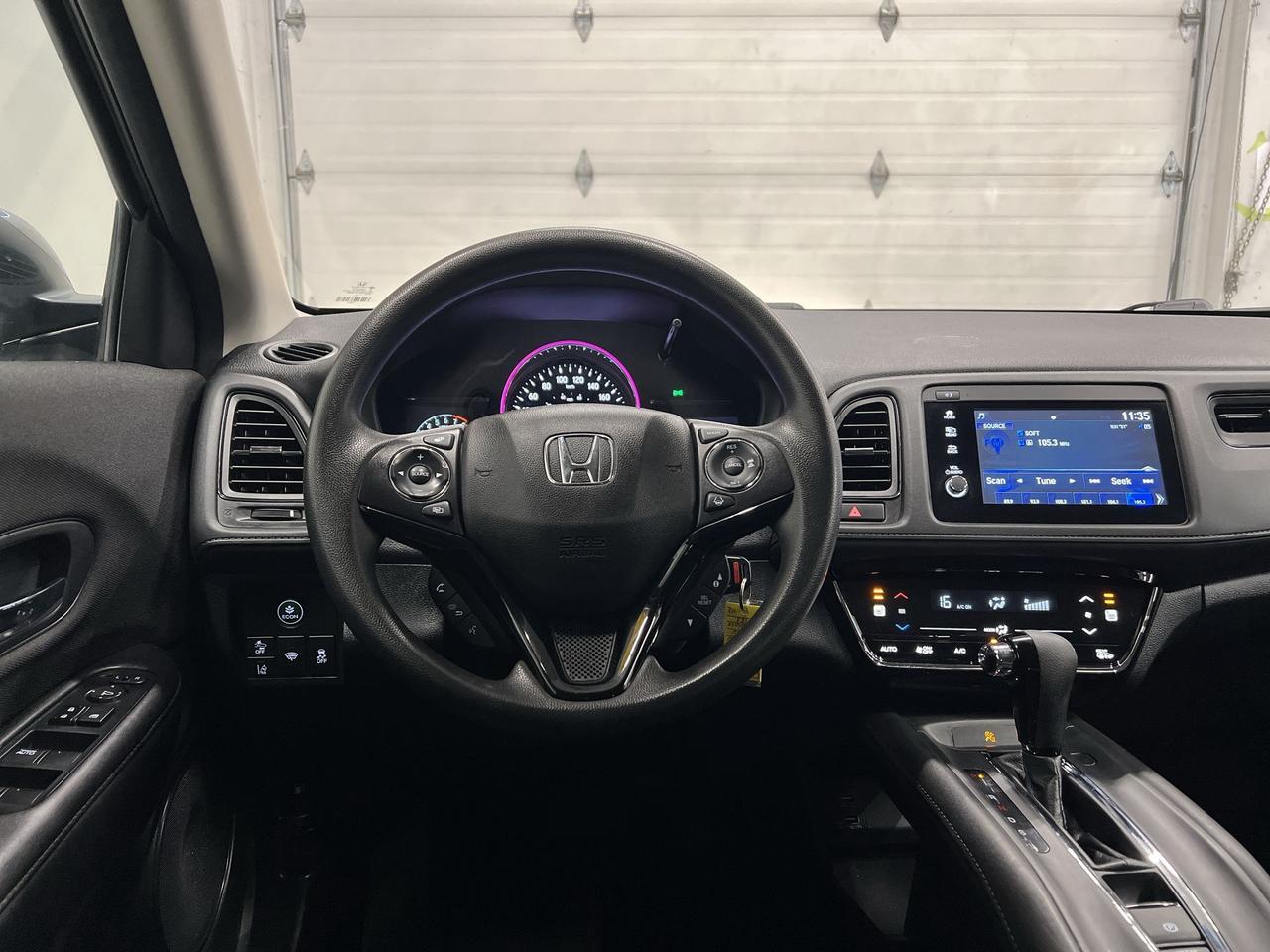 2022 Honda HR-V AWD | HTD SEATS | CARPLAY | ALLOYS | ADAPT. CRUISE Photo