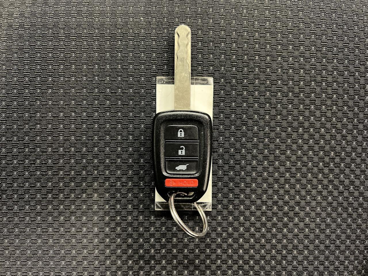 2022 Honda HR-V AWD | HTD SEATS | CARPLAY | ALLOYS | ADAPT. CRUISE Photo