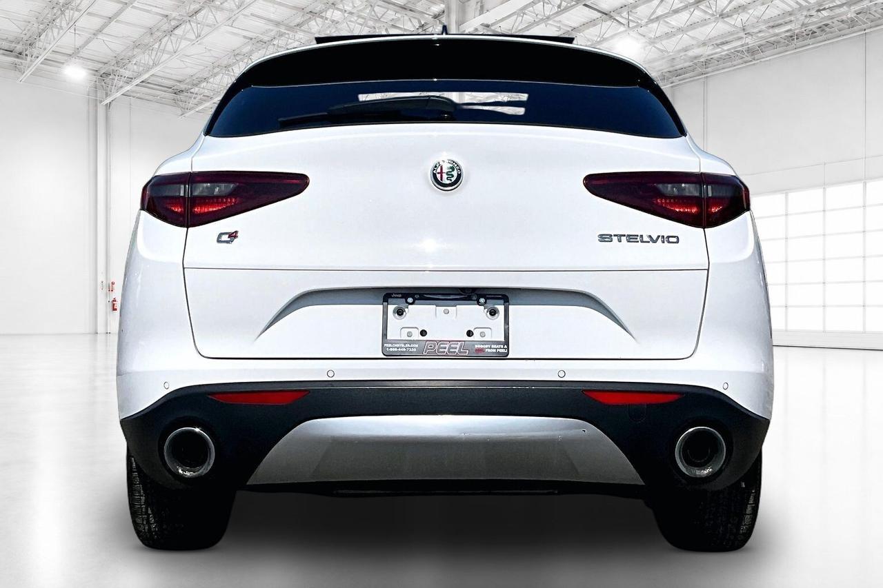 2019 Alfa Romeo Stelvio Sport |Heated Leather |Panoroof |SafetyTech |AWD Photo