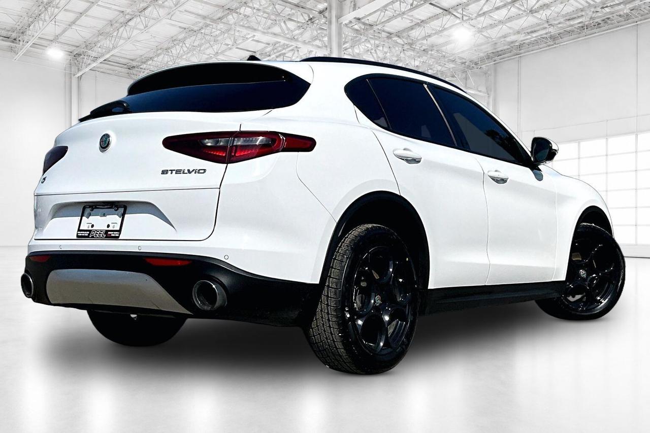 2019 Alfa Romeo Stelvio Sport |Heated Leather |Panoroof |SafetyTech |AWD Photo
