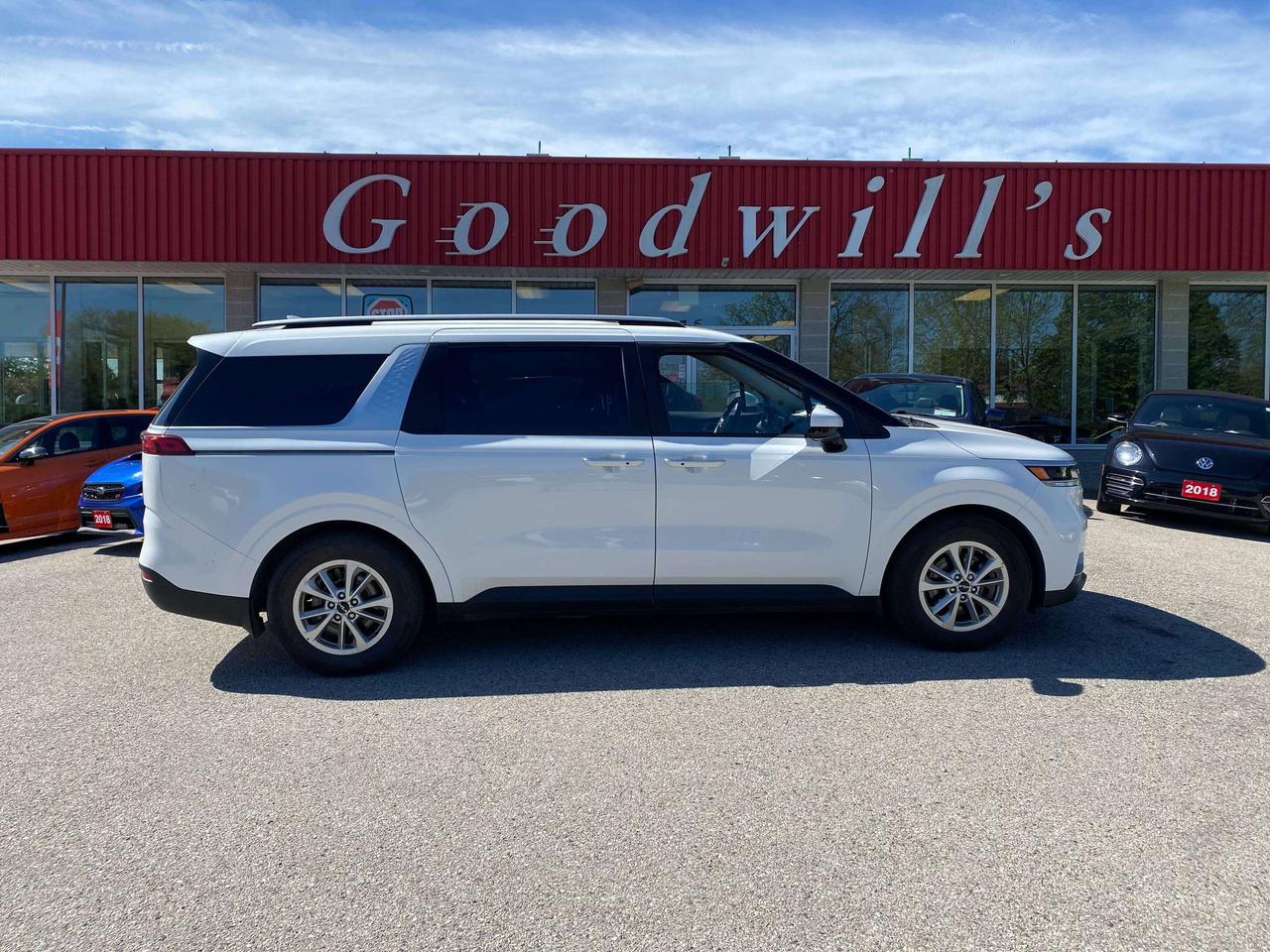 Used 2024 Kia Carnival LX for sale in London, ON