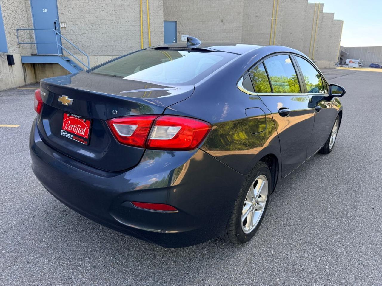 2018 Chevrolet Cruze LT Auto 4dr Sedan Automatic Photo4