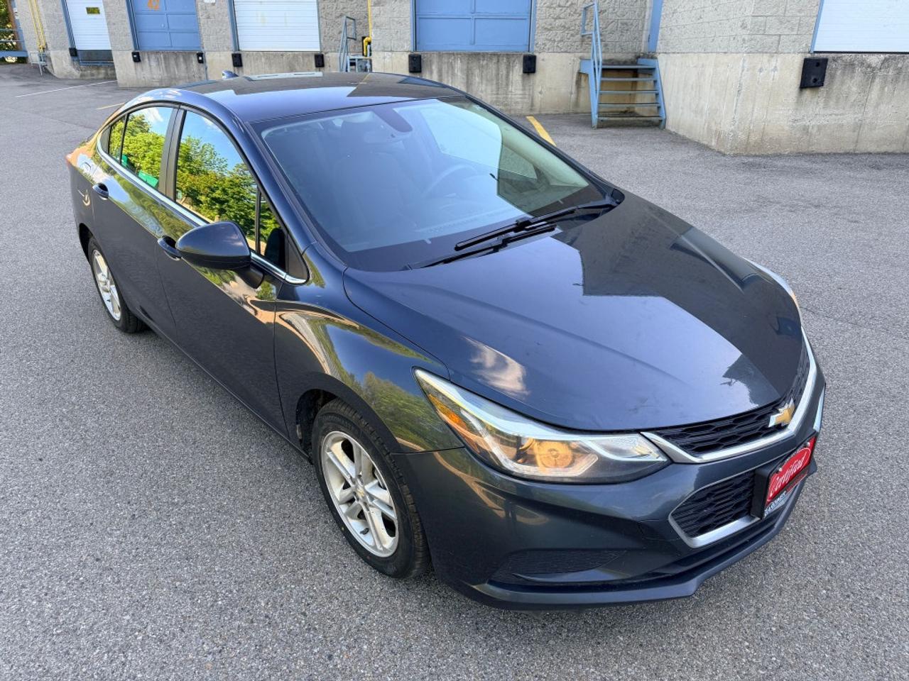 2018 Chevrolet Cruze LT Auto 4dr Sedan Automatic Photo2