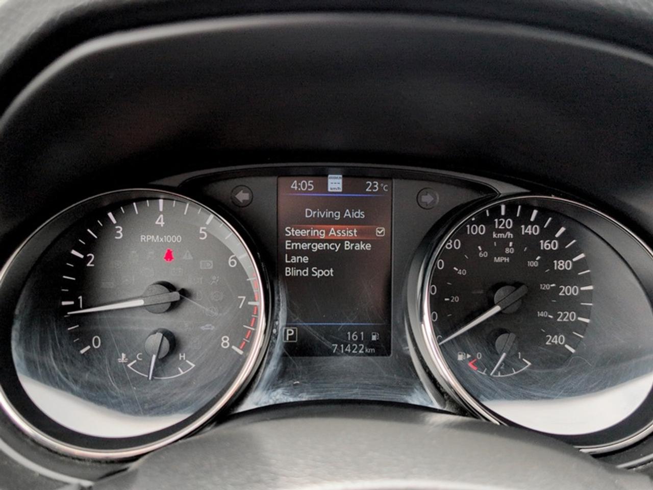2023 Nissan Qashqai SL AWD  **CLEAN CARFAX** Photo