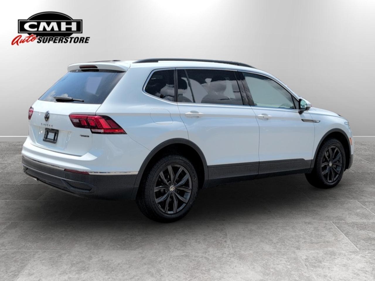 2024 Volkswagen Tiguan Comfortline  **LEATHER - HTD SW** Photo