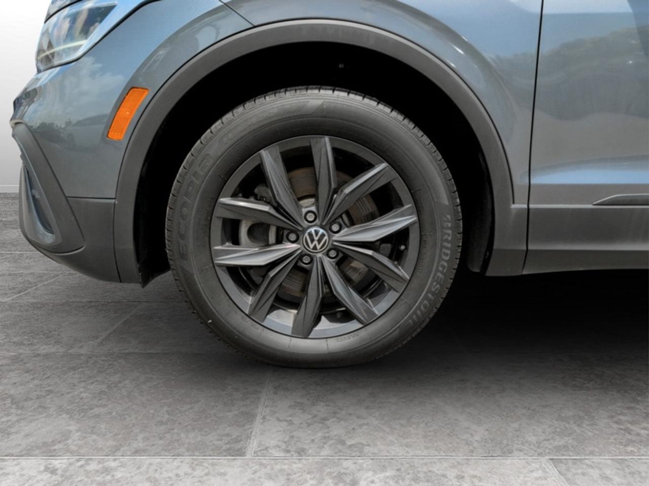 2024 Volkswagen Tiguan Comfortline  **CLEAN CARFAX** Photo