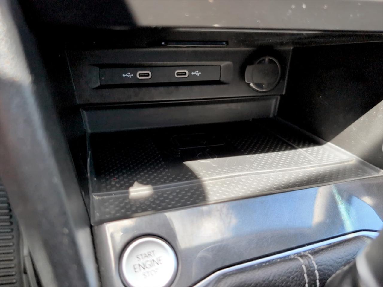 2024 Volkswagen Tiguan Comfortline  **CLEAN CARFAX** Photo
