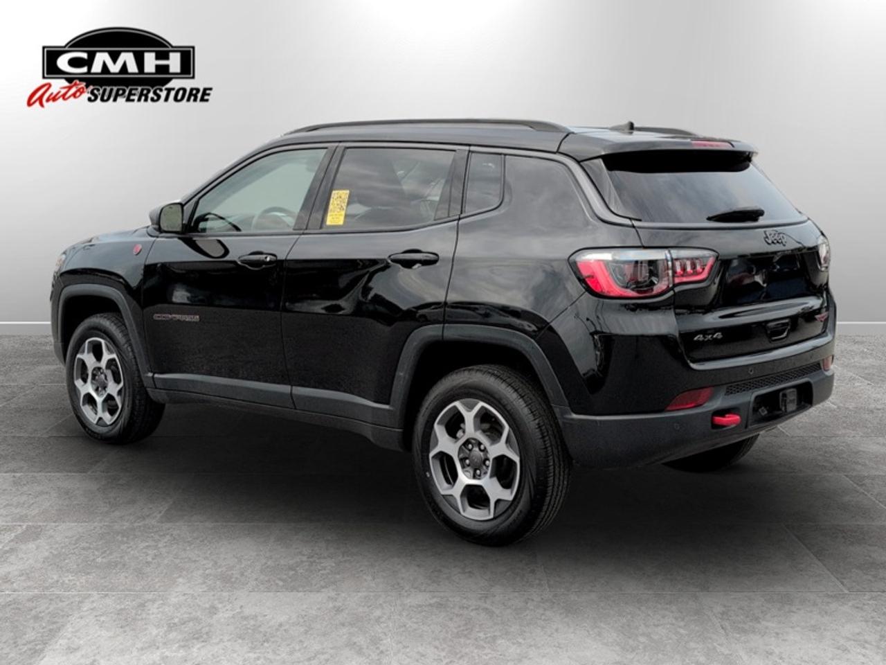 2022 Jeep Compass Trailhawk  **LOW MILEAGE** Photo