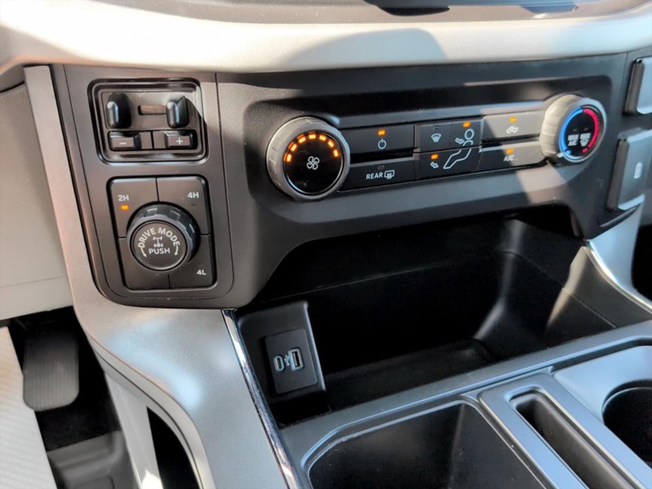 2021 Ford F-150 XLT w/XTR Pkg  **FX4 + XTR PKG** Photo