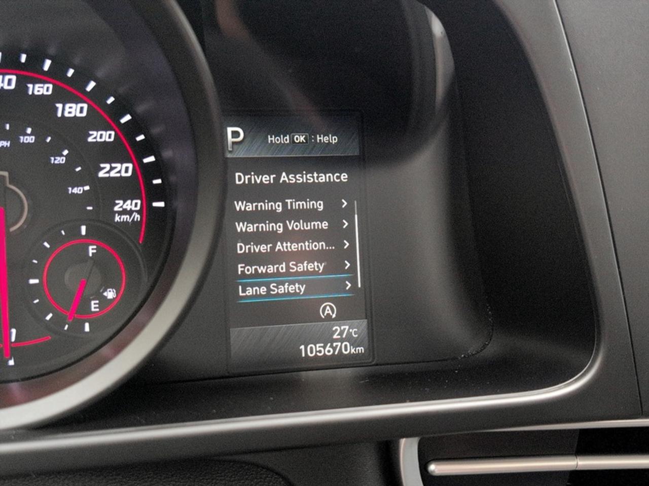2023 Hyundai Elantra Essential  *APPLE CP - HTD SEATS* Photo