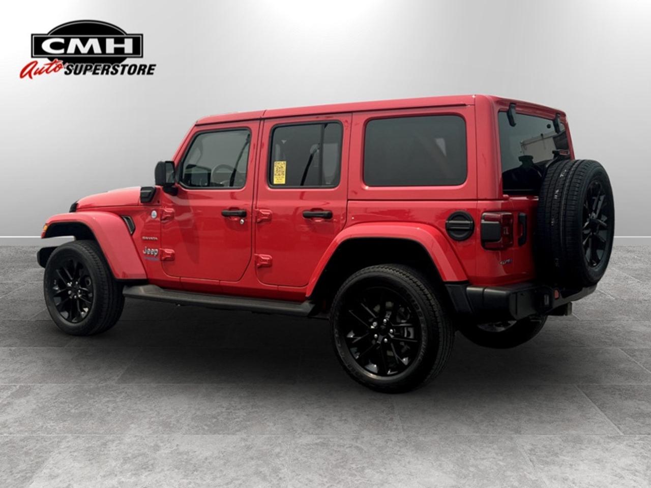 2021 Jeep Wrangler 4xe Unlimited Sahara 4xe  **LOW KMS** Photo2