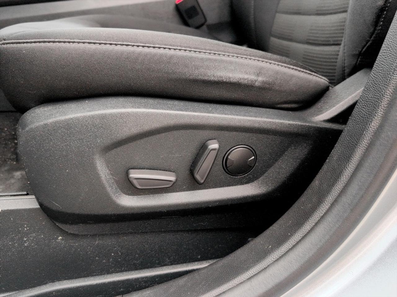2022 Ford Edge SEL  **CLEAN CARFAX** Photo