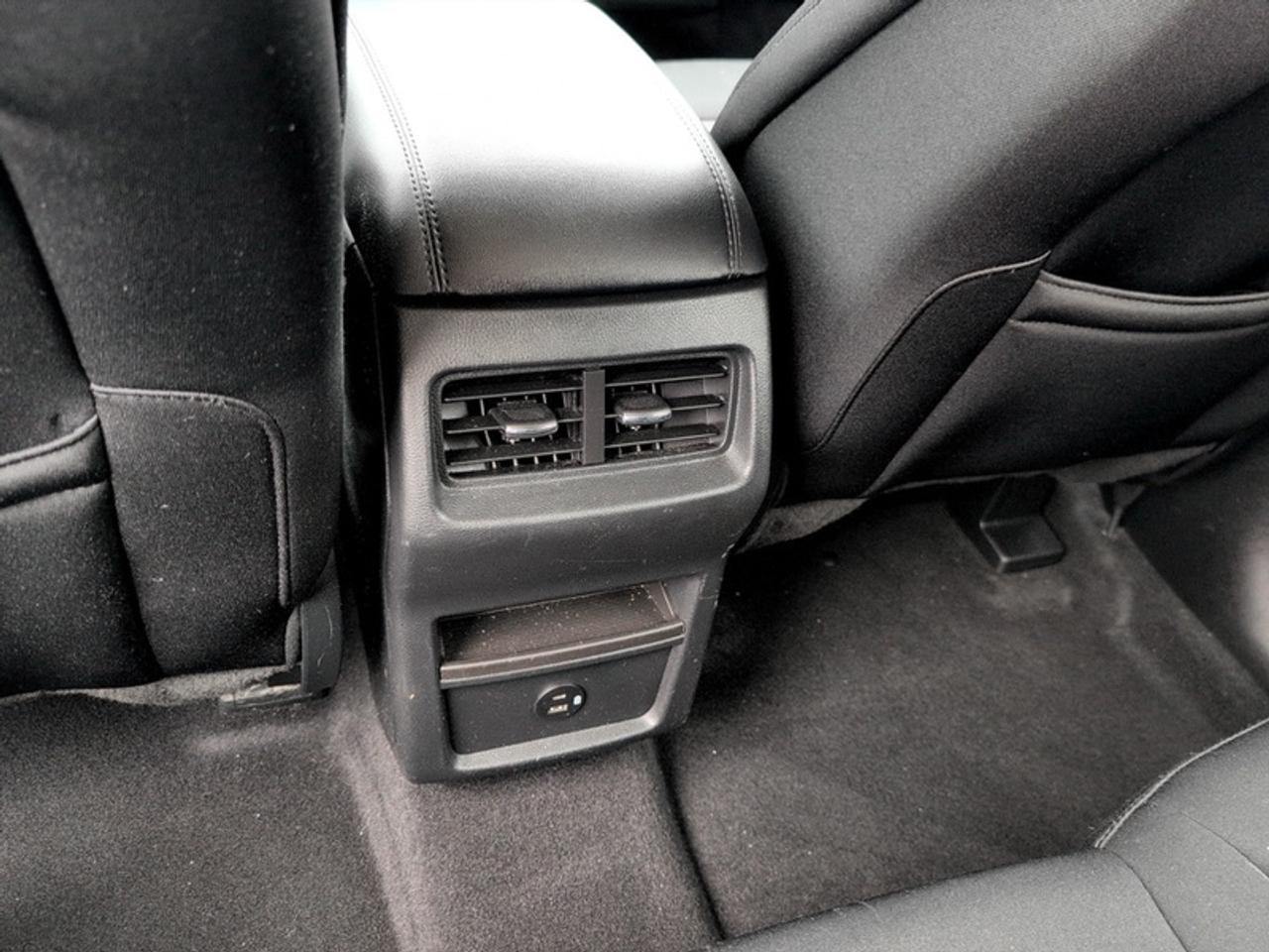 2022 Ford Edge SEL  **CLEAN CARFAX** Photo
