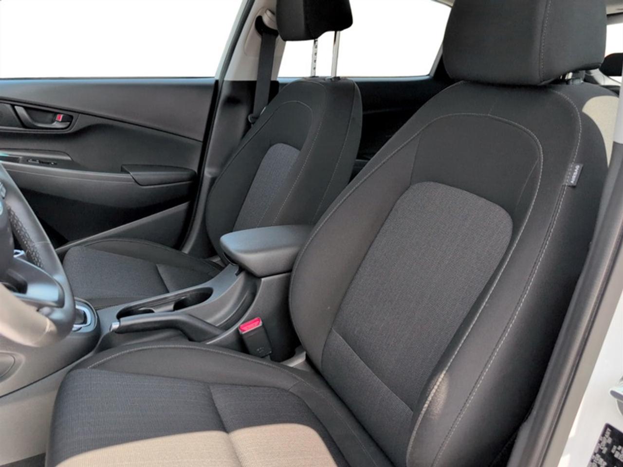 2022 Hyundai KONA Preferred  **CLEAN CARFAX** Photo