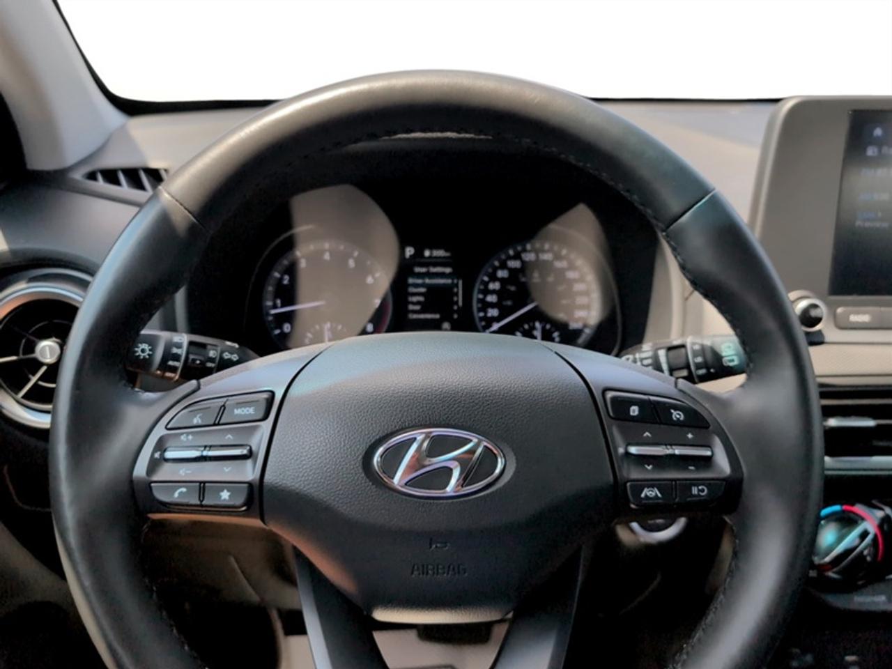 2022 Hyundai KONA Preferred  **CLEAN CARFAX** Photo
