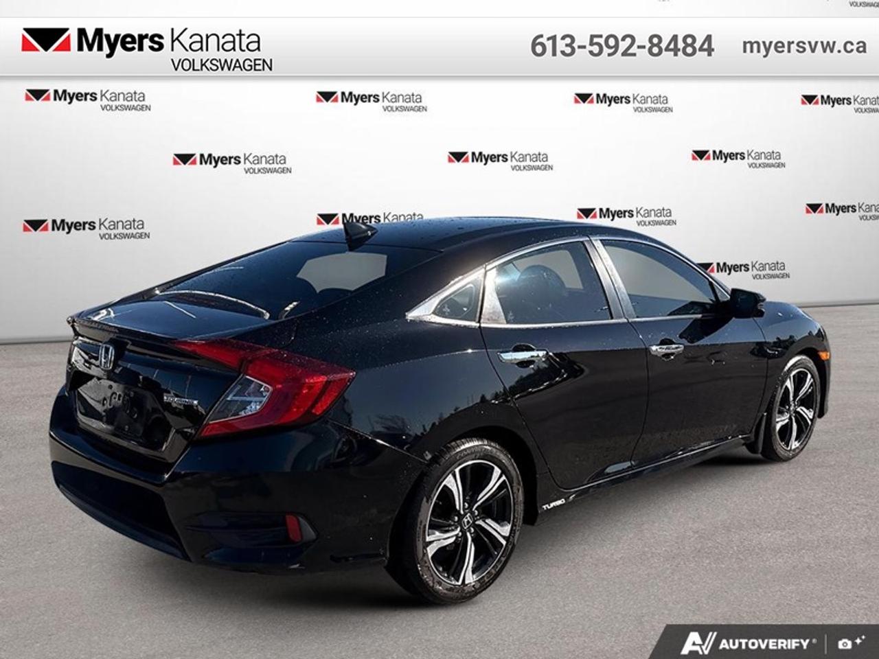 2018 Honda Civic Sedan Touring  - Leather Seats Photo4