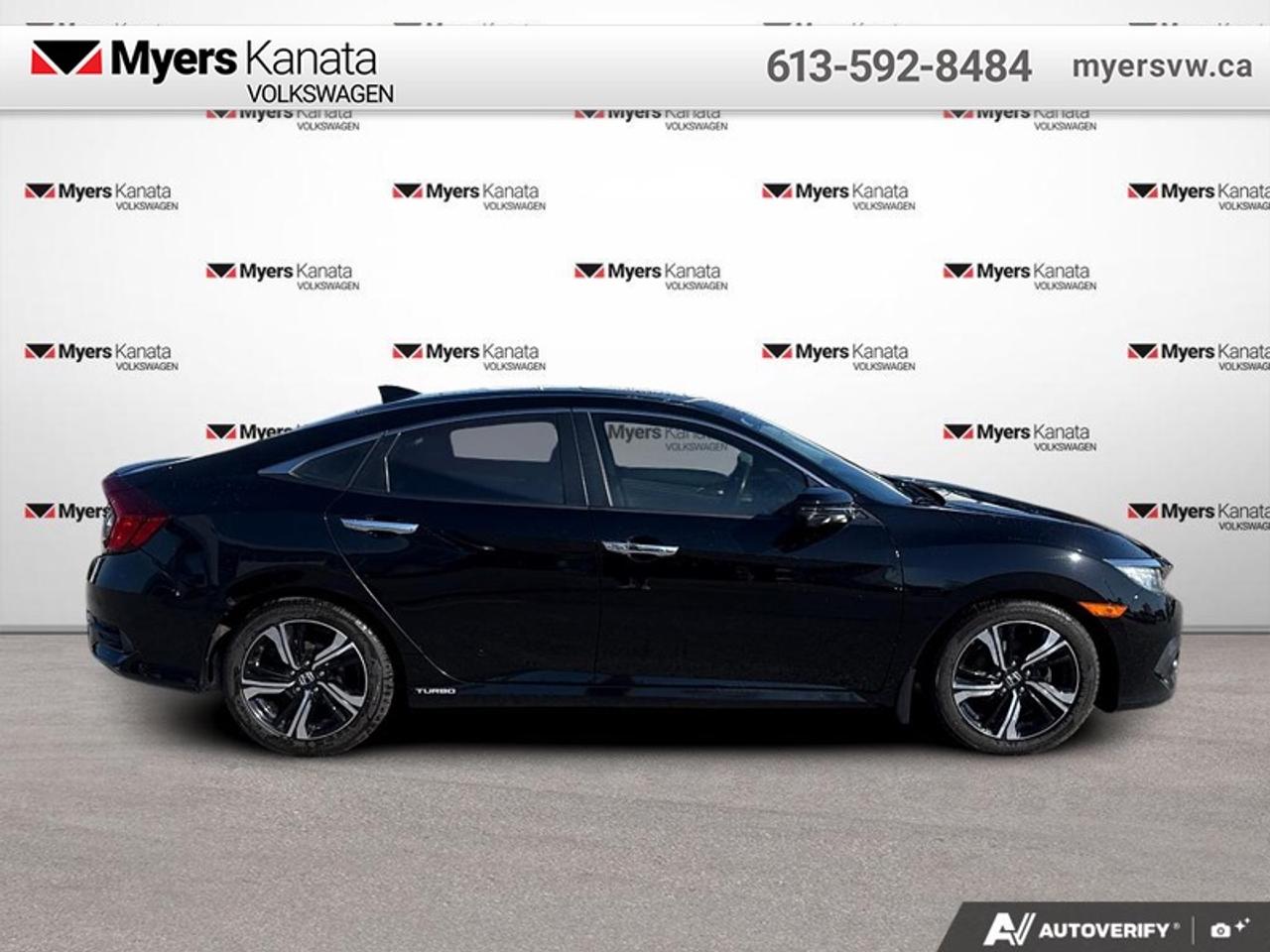 2018 Honda Civic Sedan Touring  - Leather Seats Photo