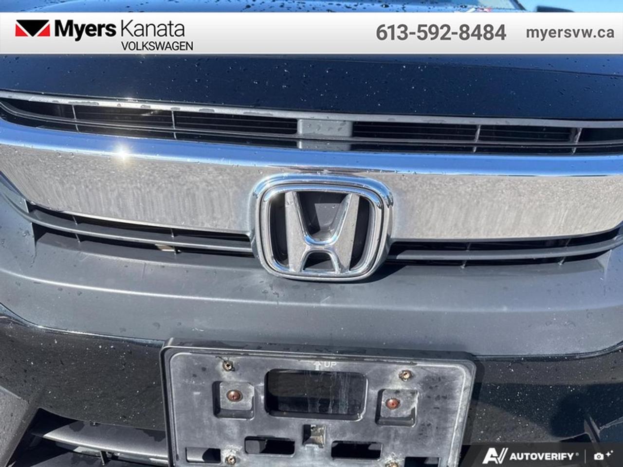 2018 Honda Civic Sedan Touring  - Leather Seats Photo
