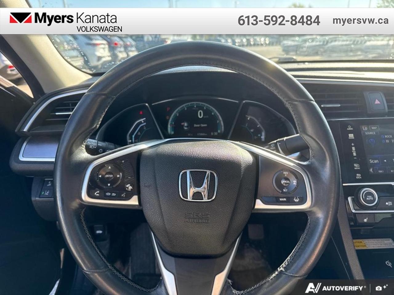 2018 Honda Civic Sedan Touring  - Leather Seats Photo