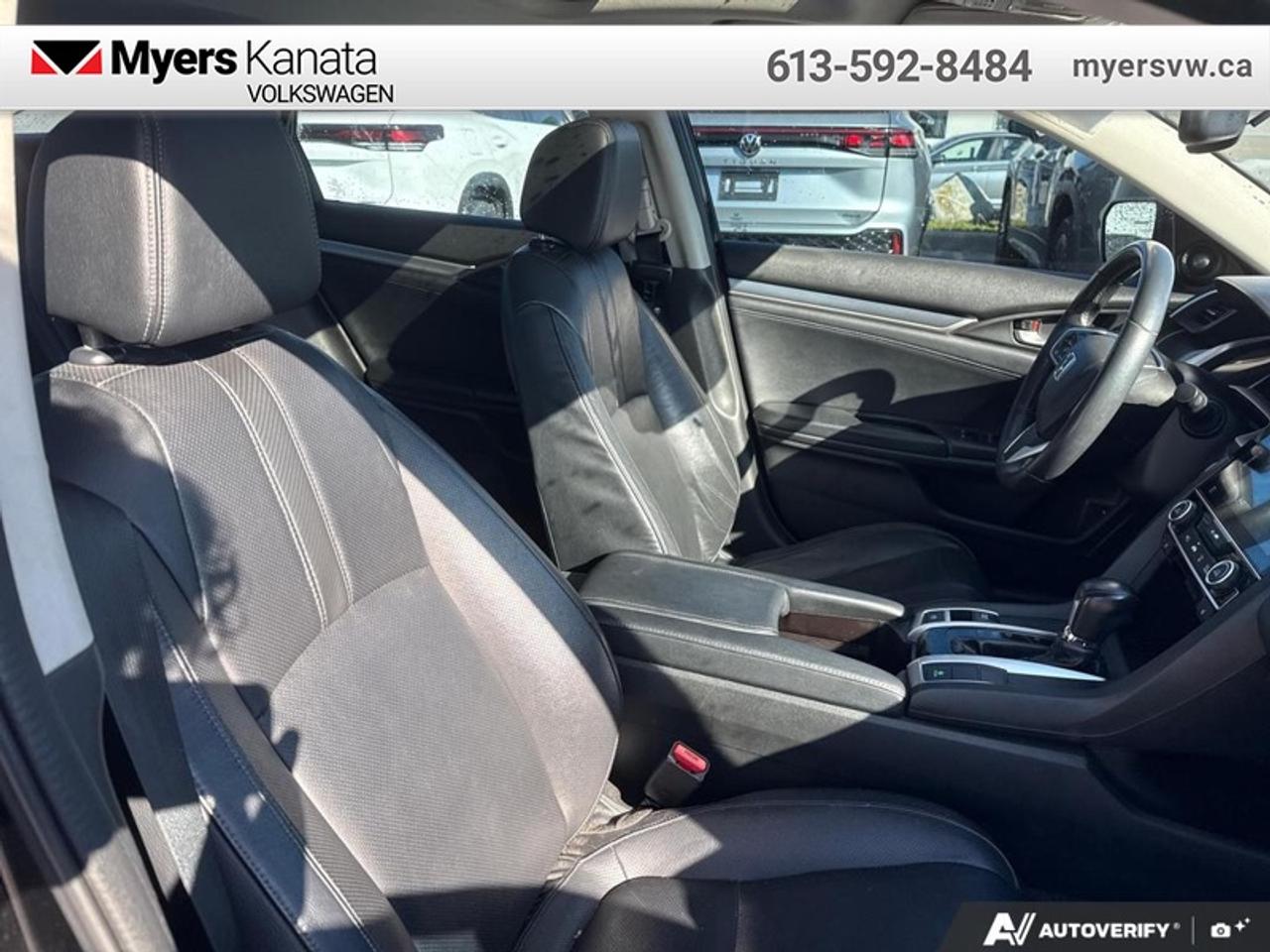 2018 Honda Civic Sedan Touring  - Leather Seats Photo