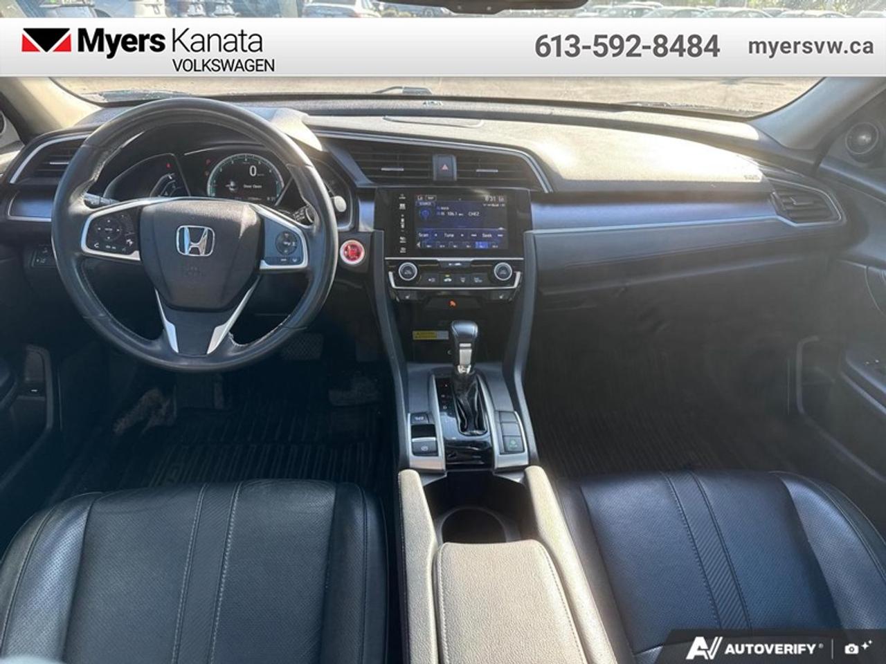 2018 Honda Civic Sedan Touring  - Leather Seats Photo