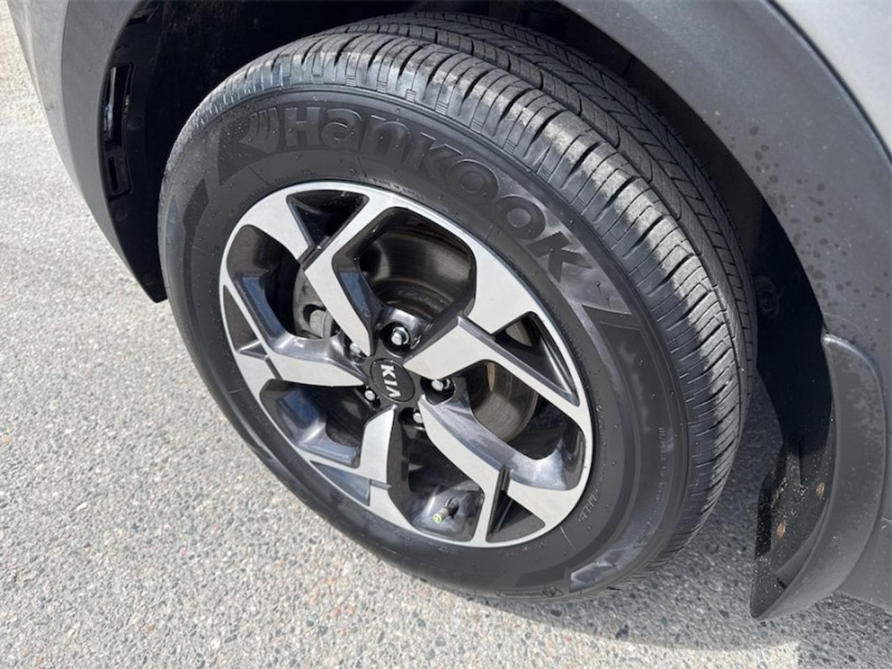 2020 Kia Sportage LX  Heated Seats - $174 B/W - Low Mileage Photo