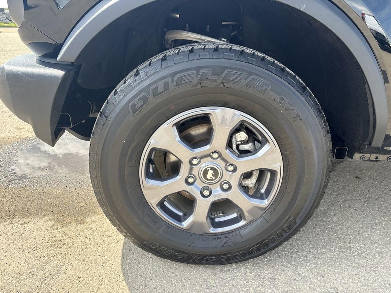 2024 Ford Bronco Big Bend Photo2