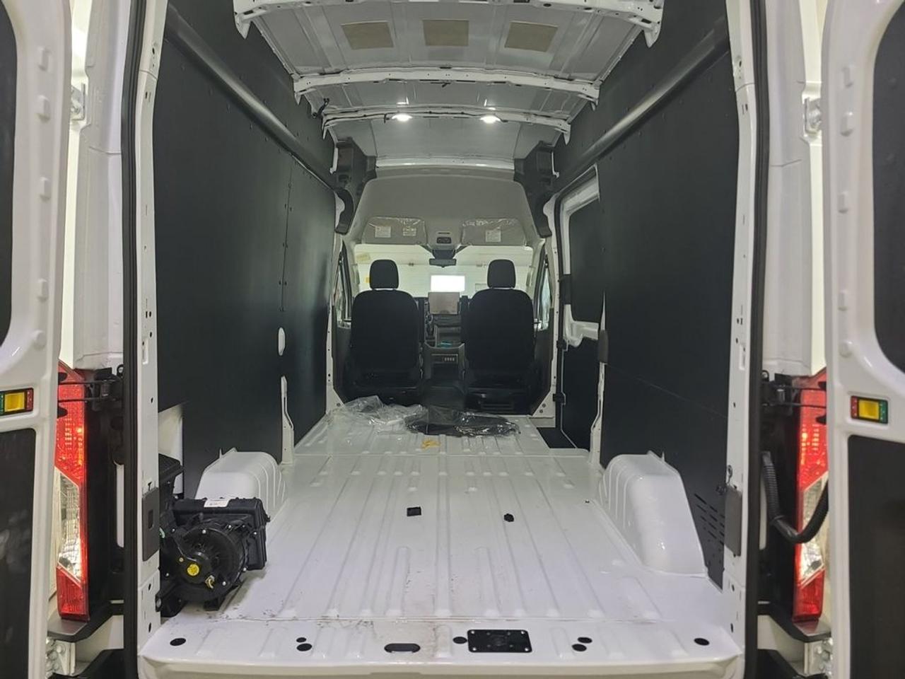 2026 Ford Transit Cargo Van BASE Photo1
