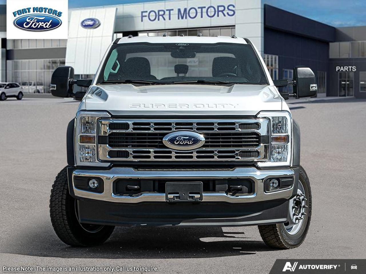 2026 Ford Chassis Cab F-550® XLT Photo1