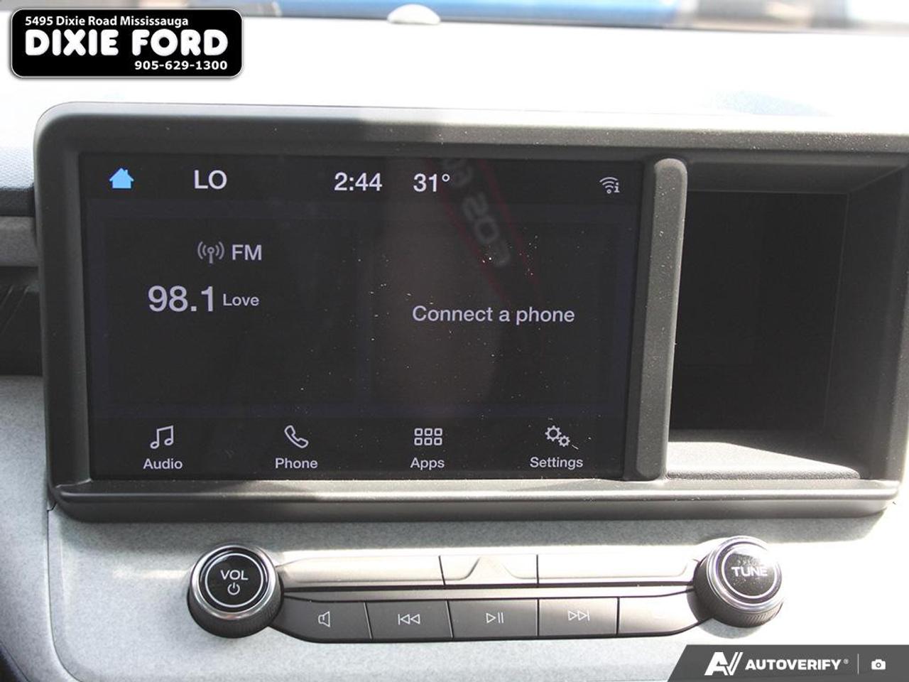 2024 Ford Maverick XLT Photo