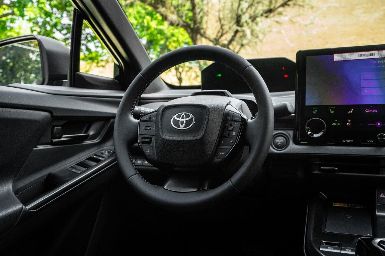 2026 Toyota bZ XLE Photo