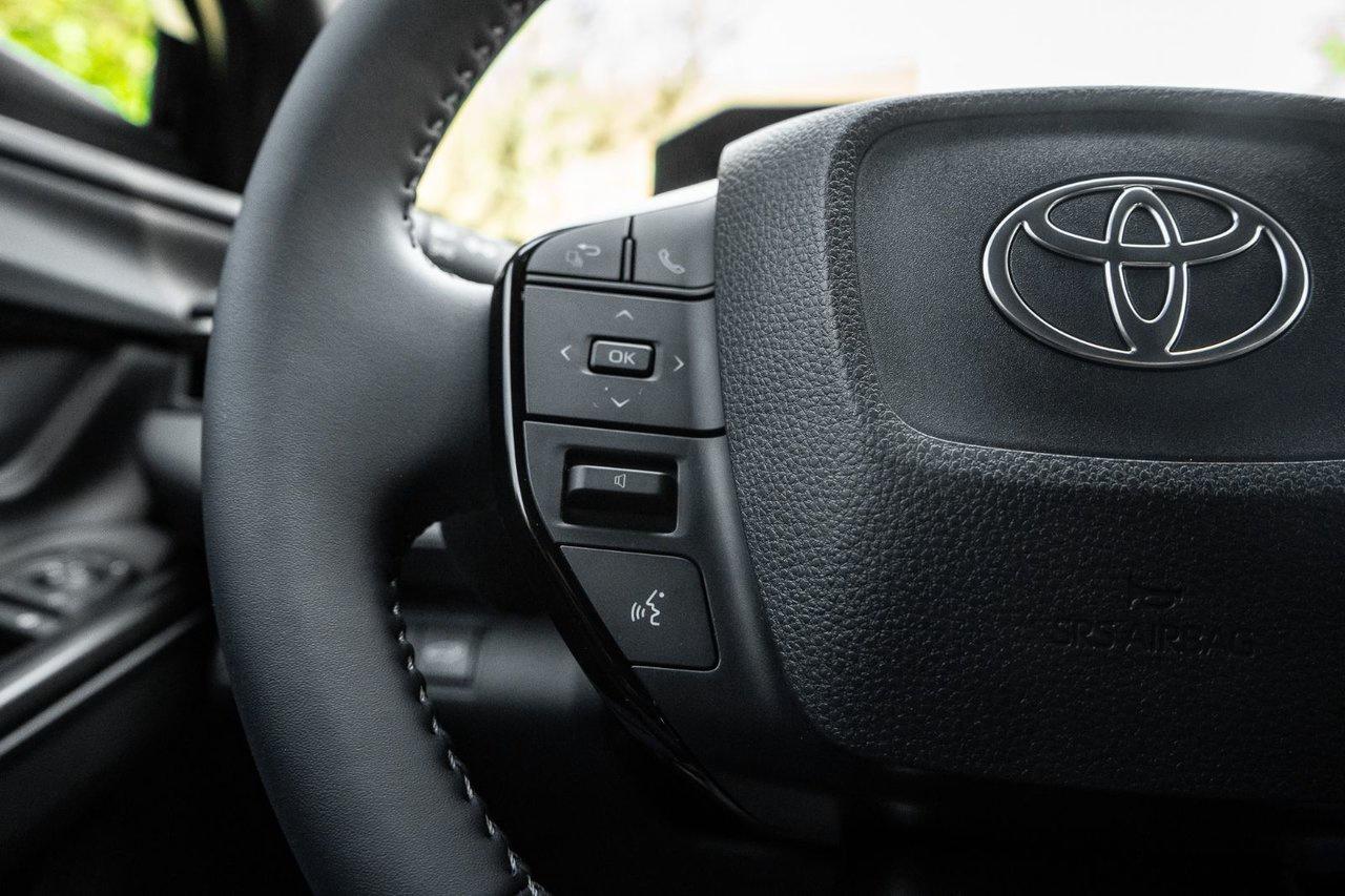 2026 Toyota bZ XLE Photo