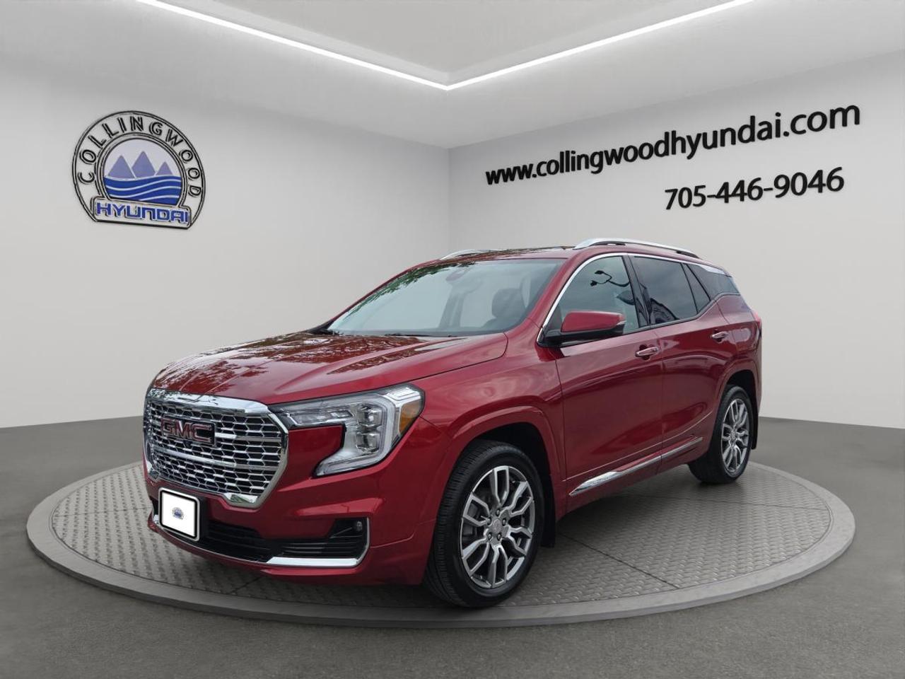 2023 GMC Terrain Denali Photo2