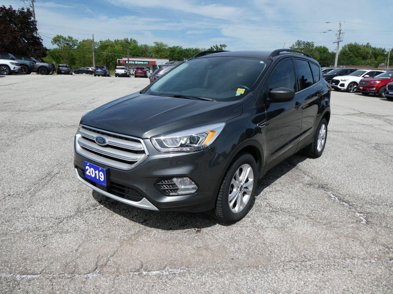 2019 Ford Escape SEL | Leather | Heated Seats | Backup Cam | Photo
