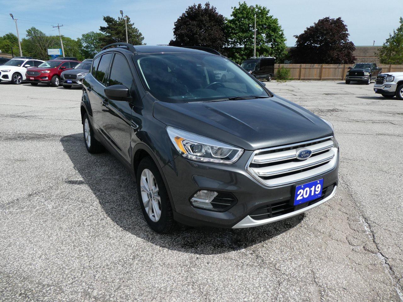 2019 Ford Escape SEL | Leather | Heated Seats | Backup Cam | Photo