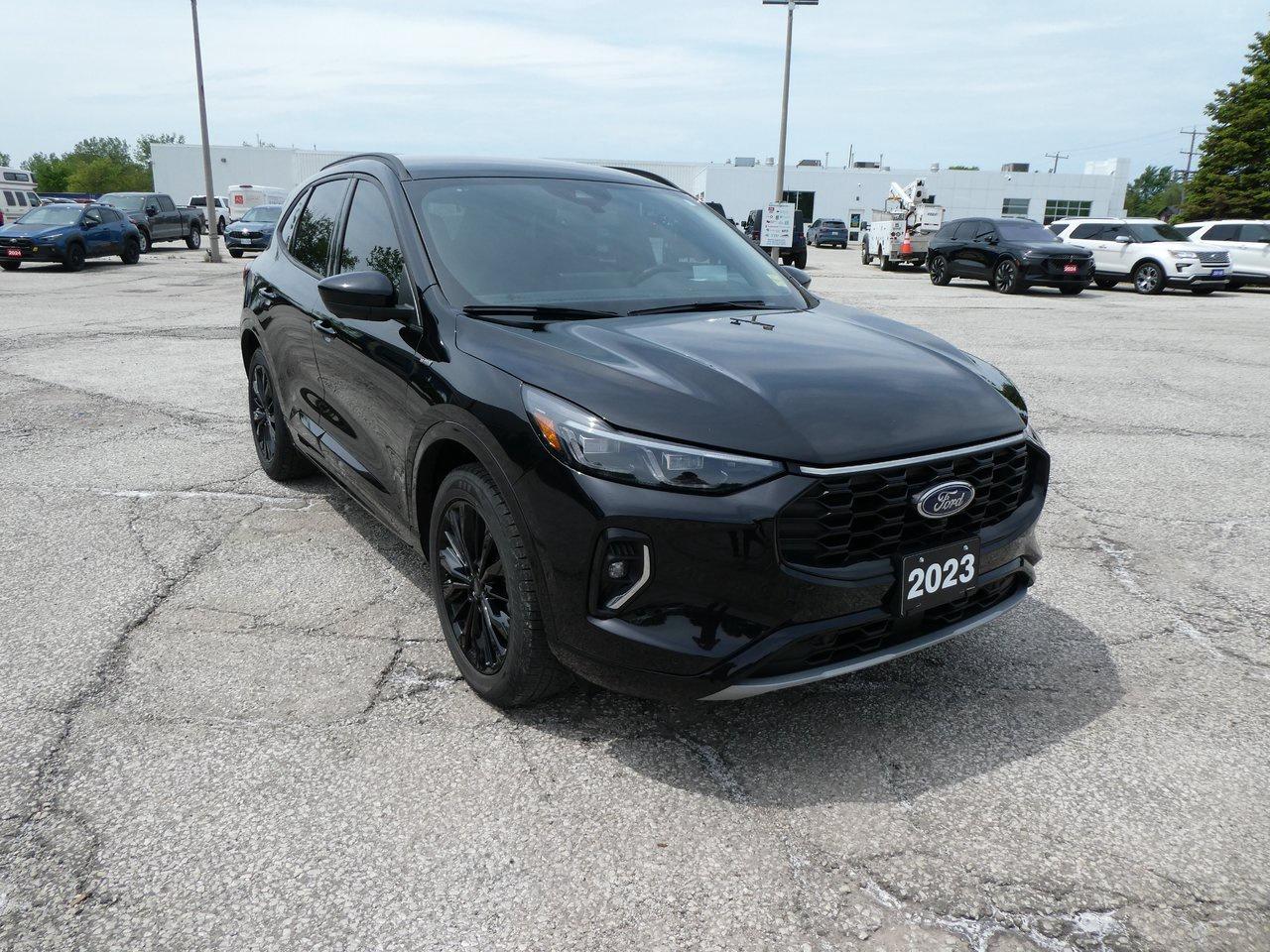 2023 Ford Escape ST-Line Elite | Heated Seats | Nav | Backup Cam | Photo