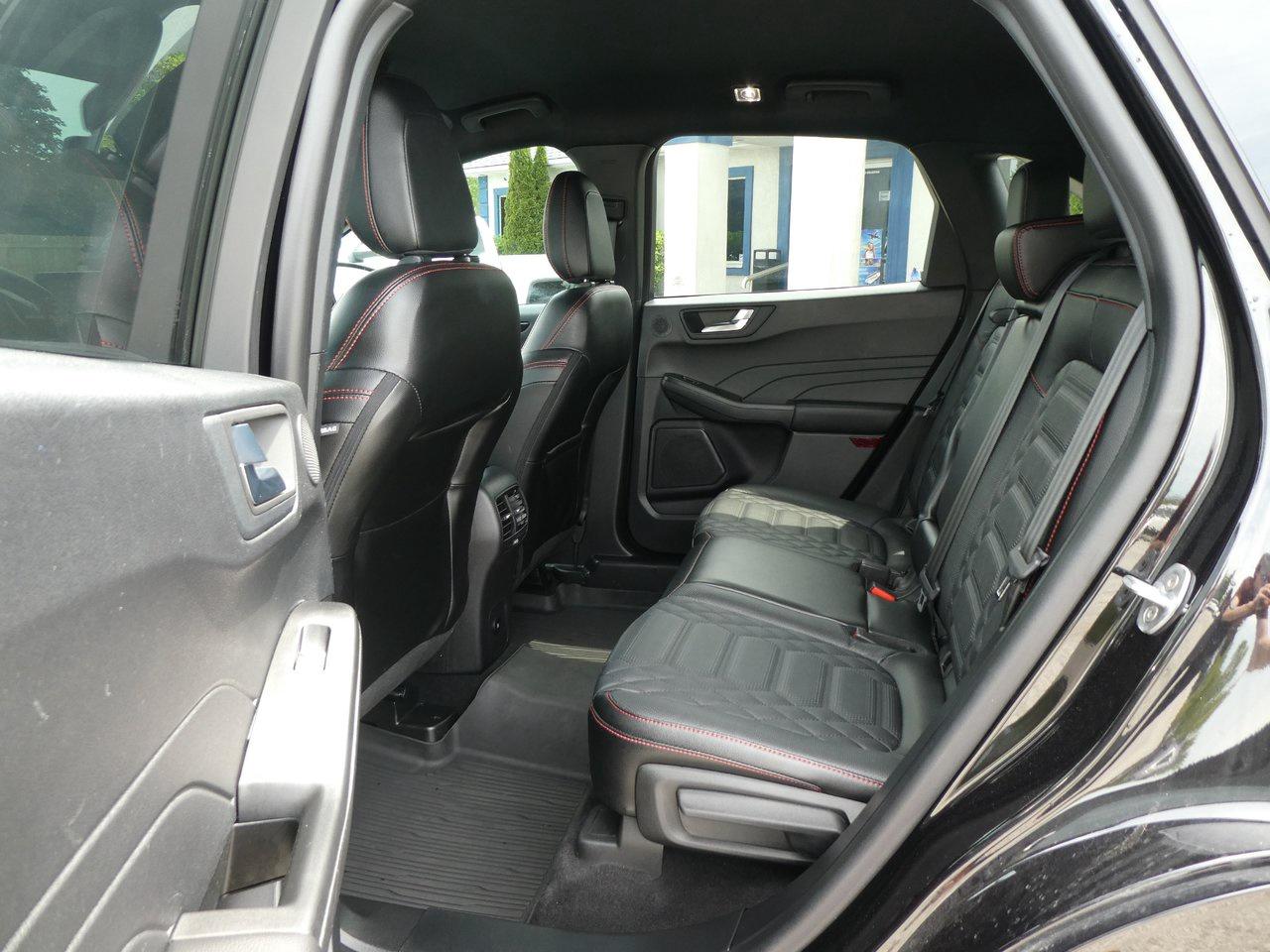 2023 Ford Escape ST-Line Elite | Heated Seats | Nav | Backup Cam | Photo