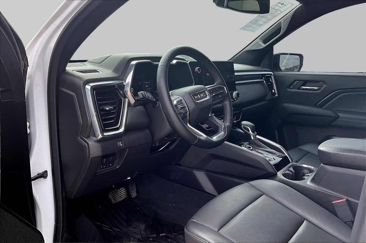 2024 GMC Canyon  Photo