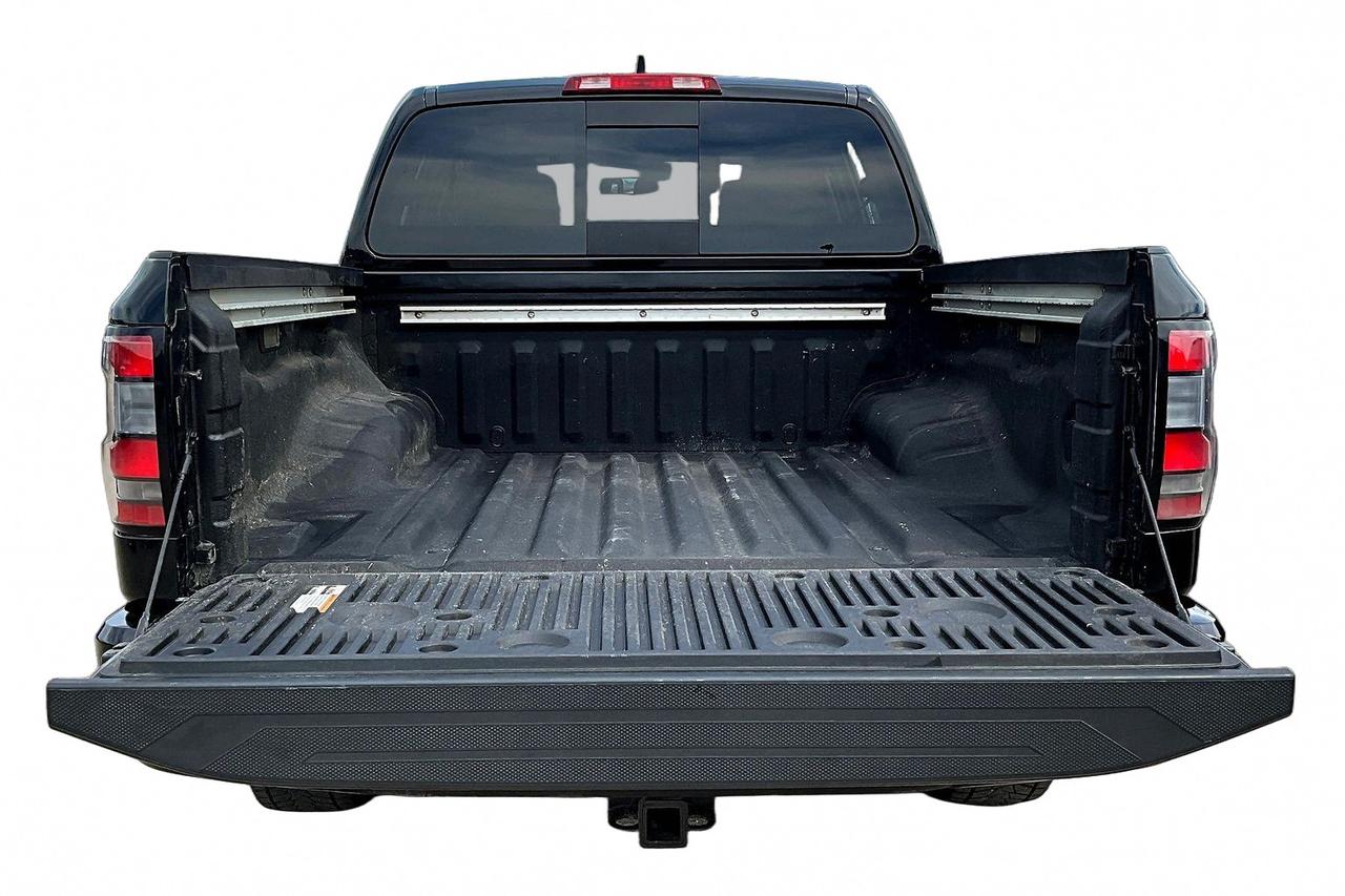 2024 Nissan Frontier V6 | 4X4 | CREW CAB | LOADED Photo