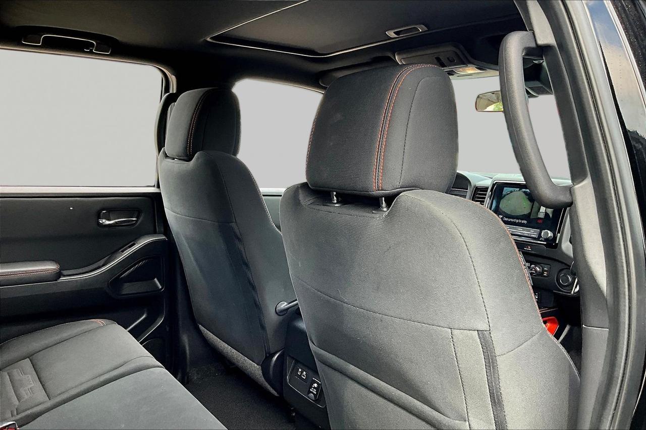 2024 Nissan Frontier V6 | 4X4 | CREW CAB | LOADED Photo